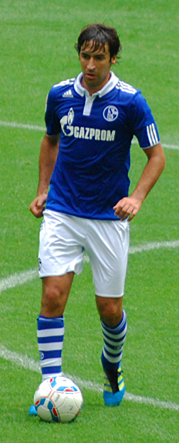 Raul_Gonzalez_Blanco_Schalke.jpg