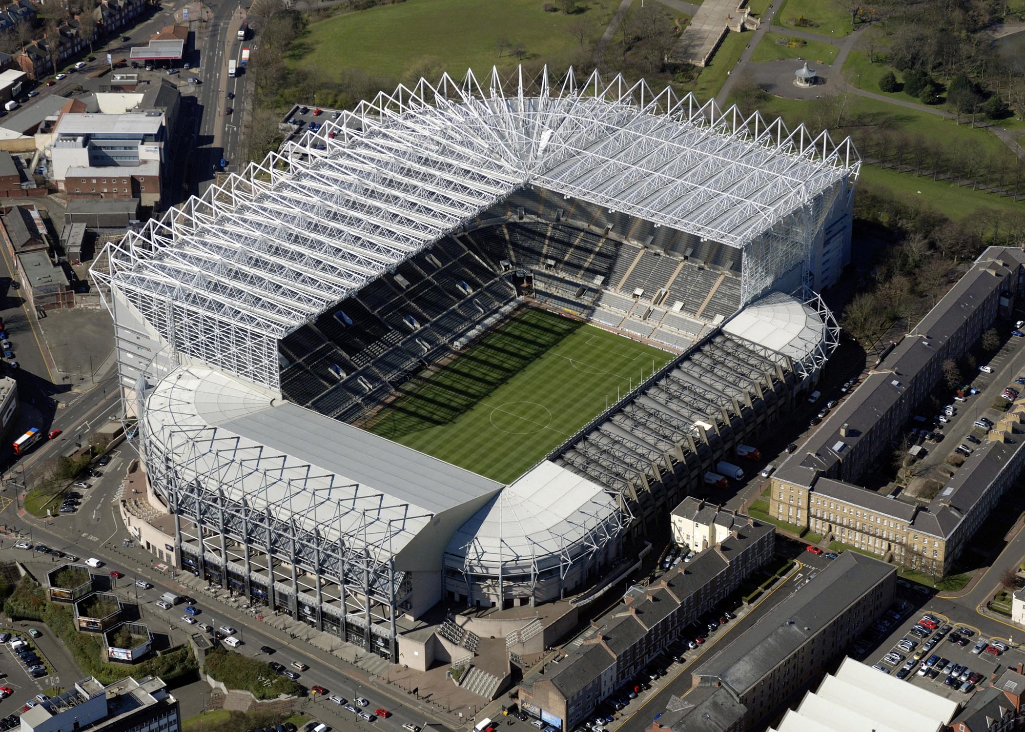 newcastle-stadium-aerial-aerienne-34534.jpg