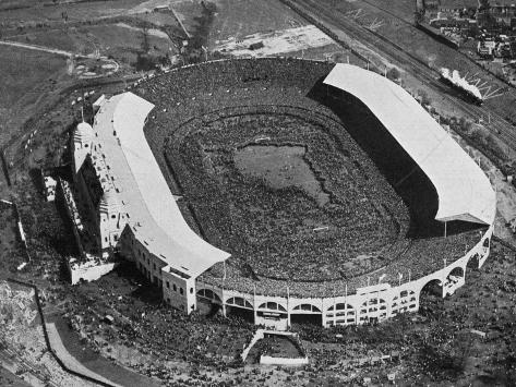 the-f-a-cup-final-at-wembley-stadium-1923.jpg